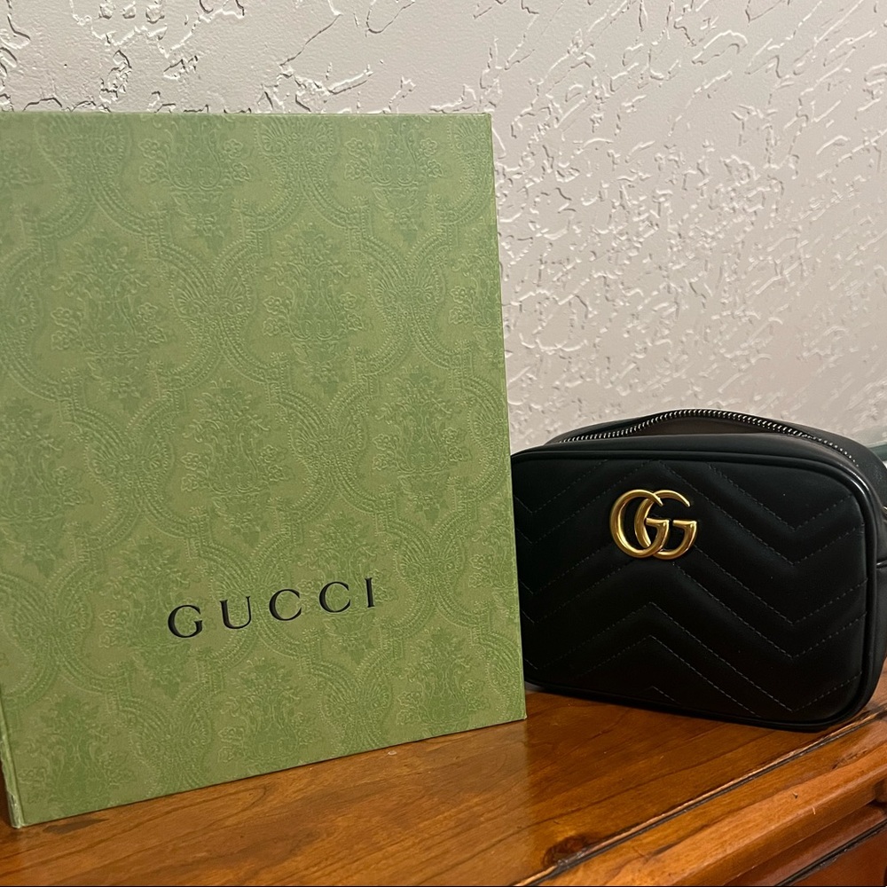 Gucci GG Marmont matelassé mini bag